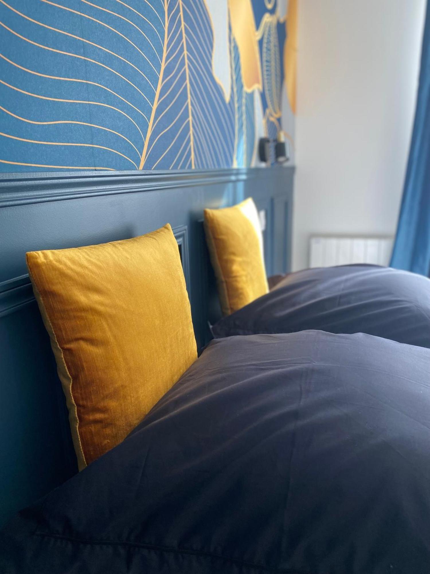Appartement Apollinaire Au Coeur De Lorient Exterior foto